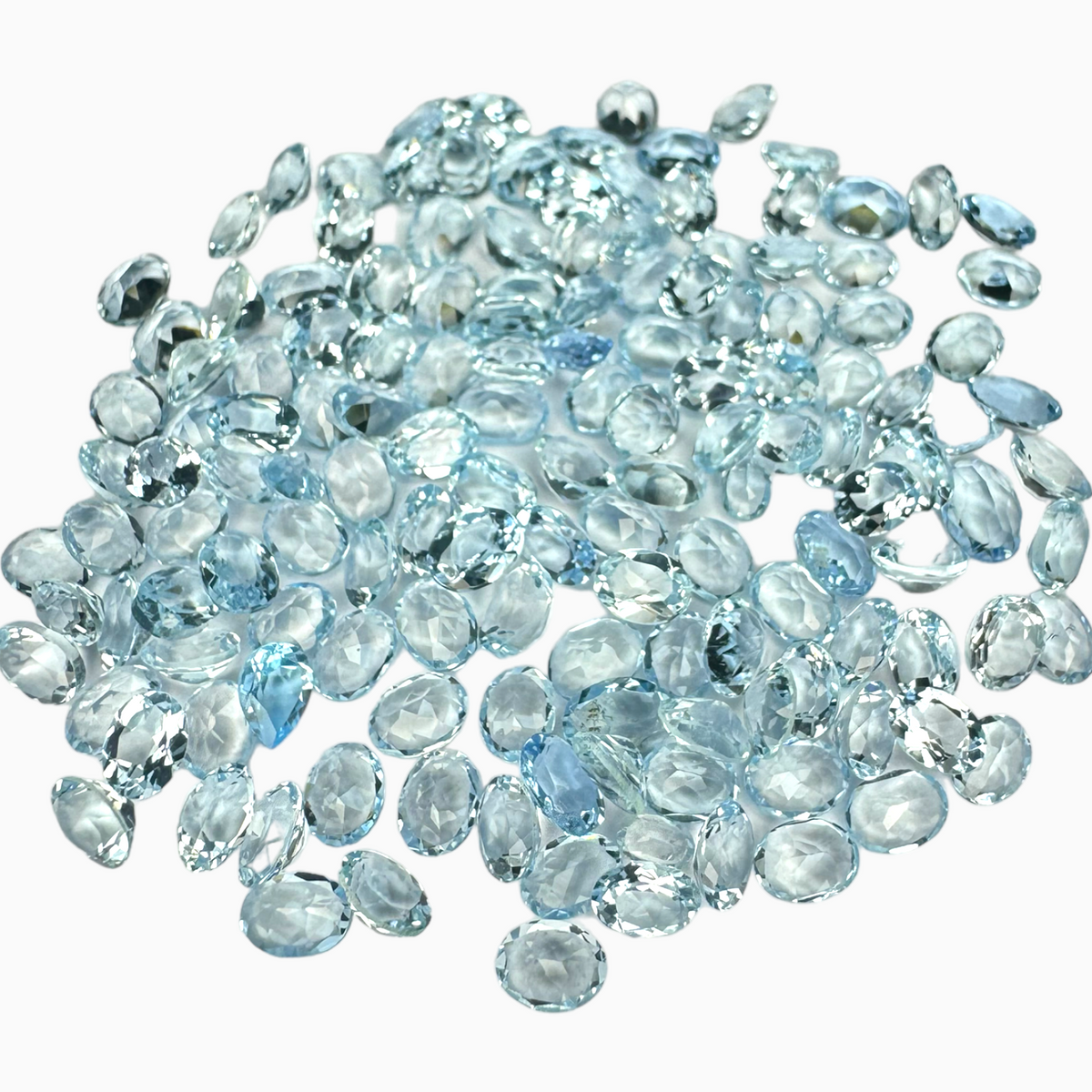 Natural Aquamarine Stone 0.20  Carats SkyBlue Color Oval Shape Size 4X3mm