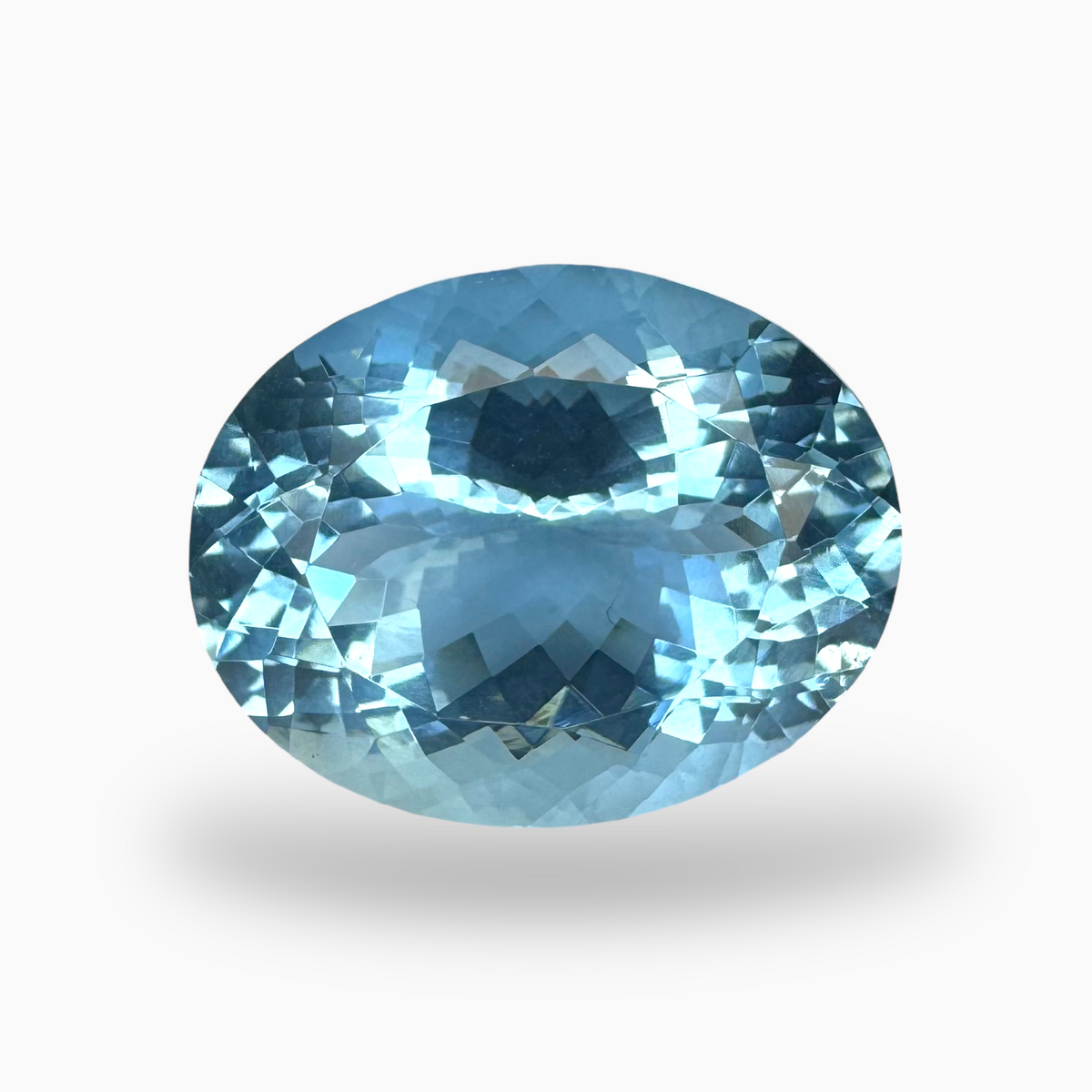 Natural Aquamarine Stone 14.22 Carats DeepSkyBlue Color Oval Shape Size 18X14mm