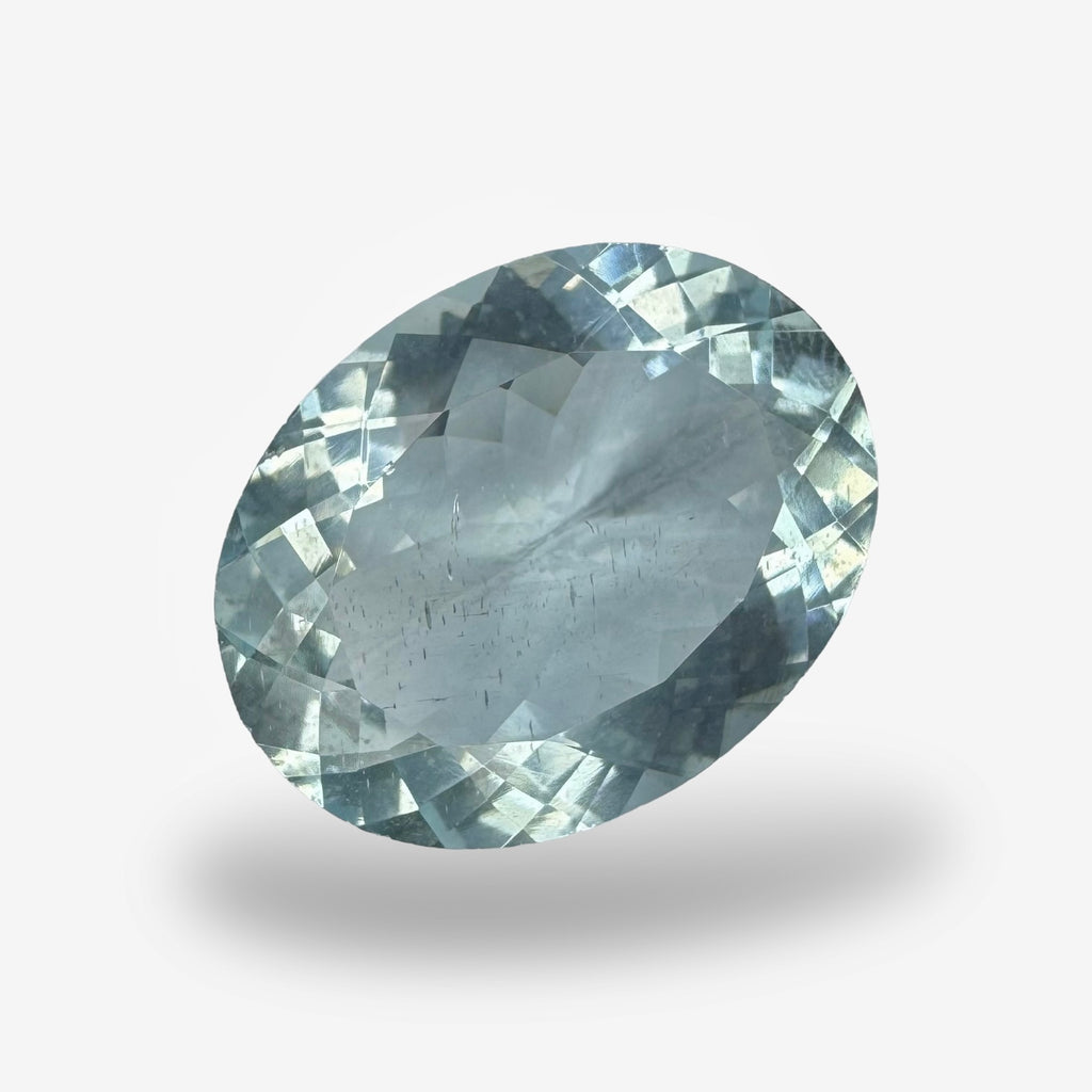 Natural Aquamarine Stone SkyBlue Color 16.64 Carats Oval Shape Size 10.09X16.01mm