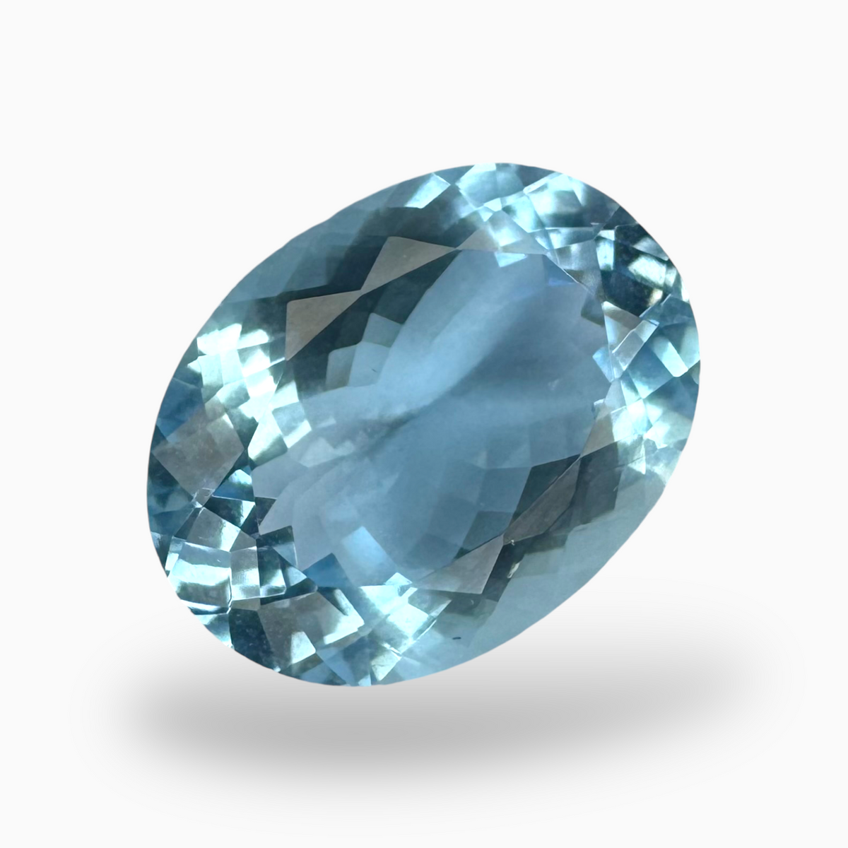 Natural Aquamarine Stone 7.28 Carats DeepSkyBlue Color Oval Shape Size 15.5X11.8mm