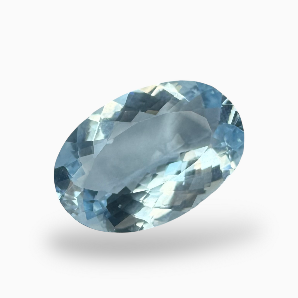 Natural DeepSkyBlue Aquamarine Stone 7.78 Carats Oval Shape Size 17.5X12mm