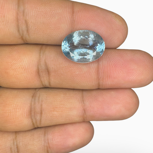 Natural DeepSkyBlue Aquamarine Stone 8.12 Carats Oval Shape Size 15X12mm