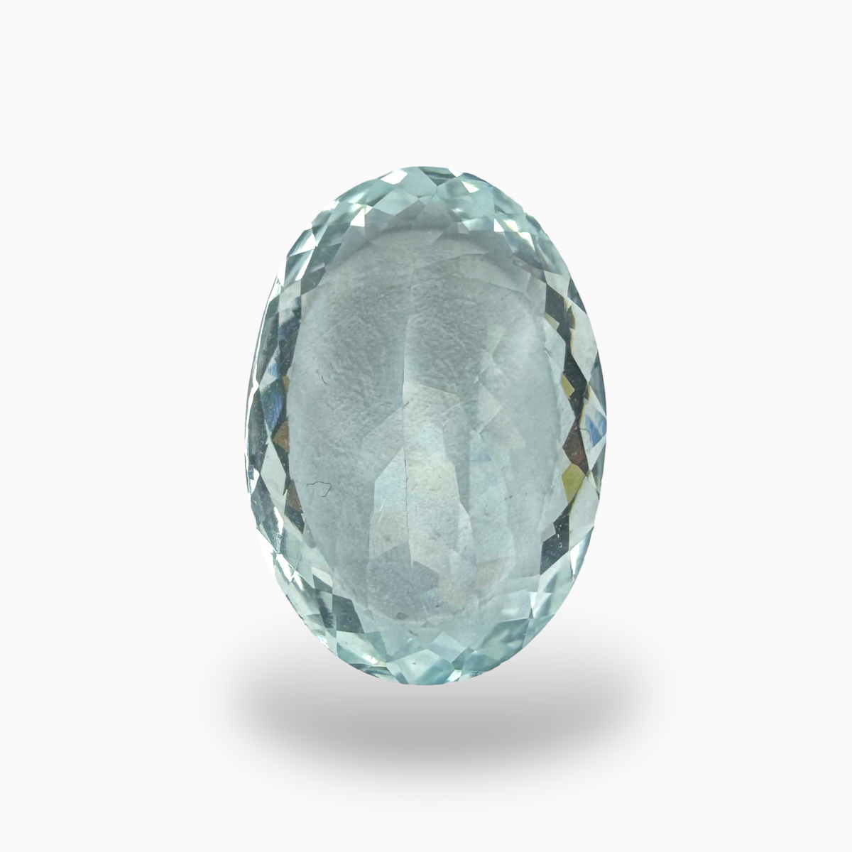 Natural Aquamarine Stone SkyBlue Color 8.21 Carats Oval Shape Size 17X12mm