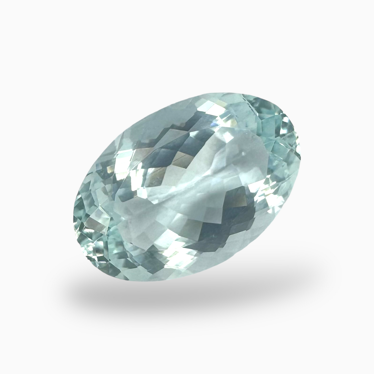 Natural Aquamarine Stone 8.5 Carats SkyBlue Color Oval Shape Size 17.5X11.5mm