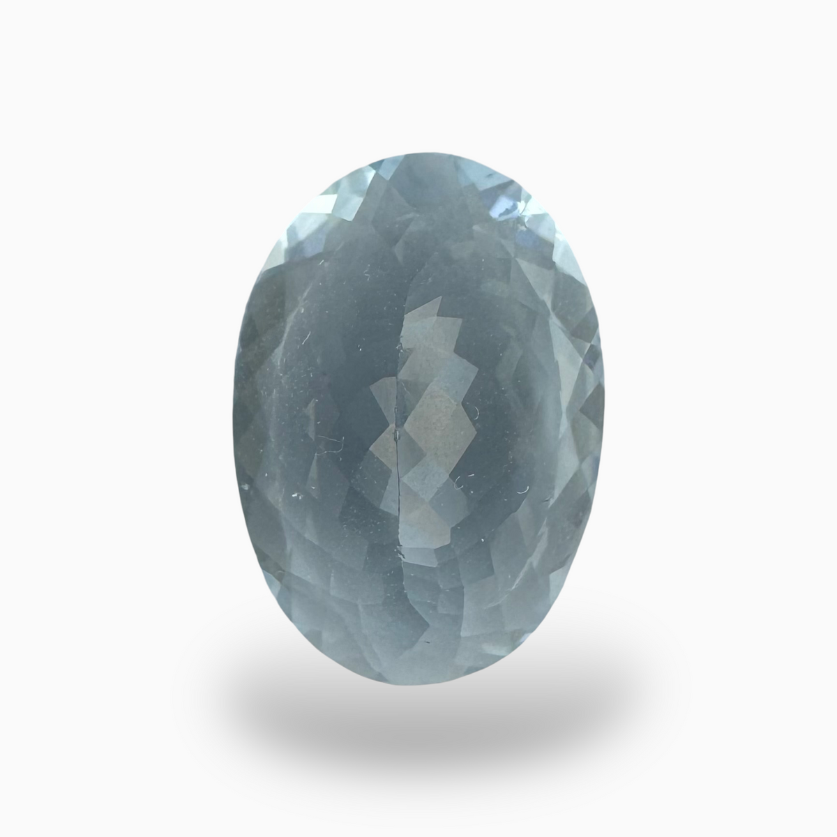 Natural SkyBlue Aquamarine Stone 9.12 Carats Oval Shape Size 18X13mm