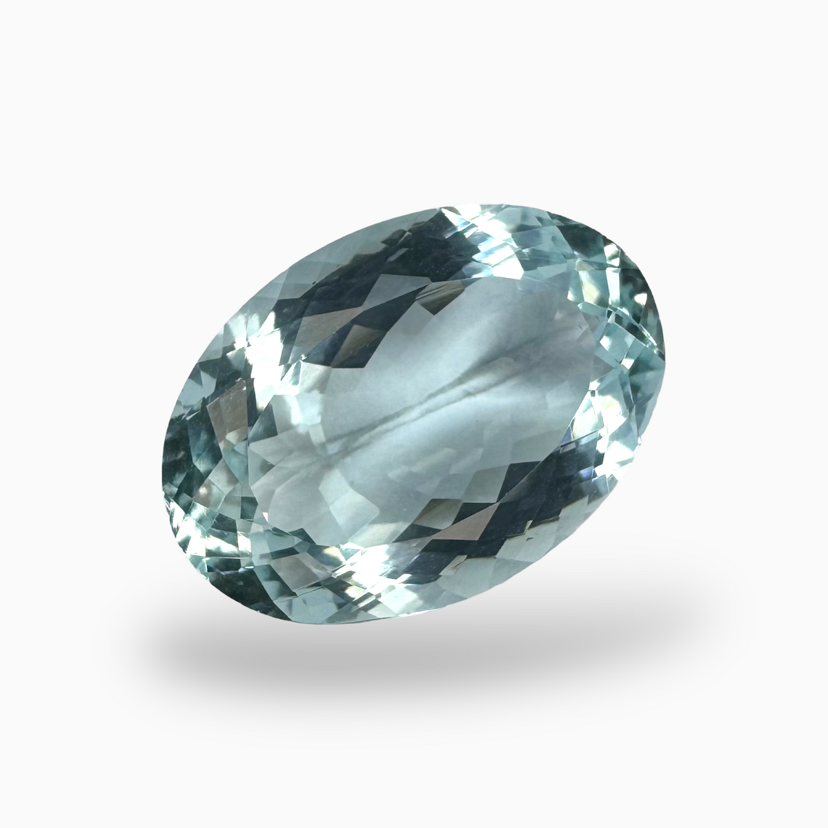 Natural Aquamarine Stone SkyBlue Color 9.17 Carats Oval Shape Size 17X12mm