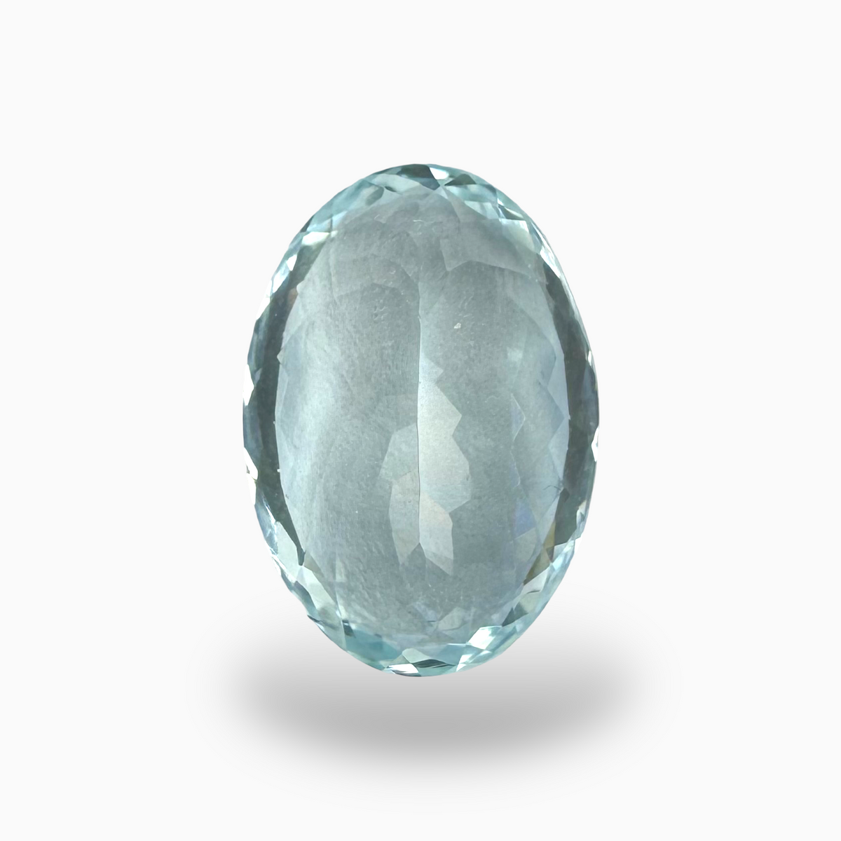 Natural Aquamarine Stone SkyBlue Color 9.17 Carats Oval Shape Size 17X12mm