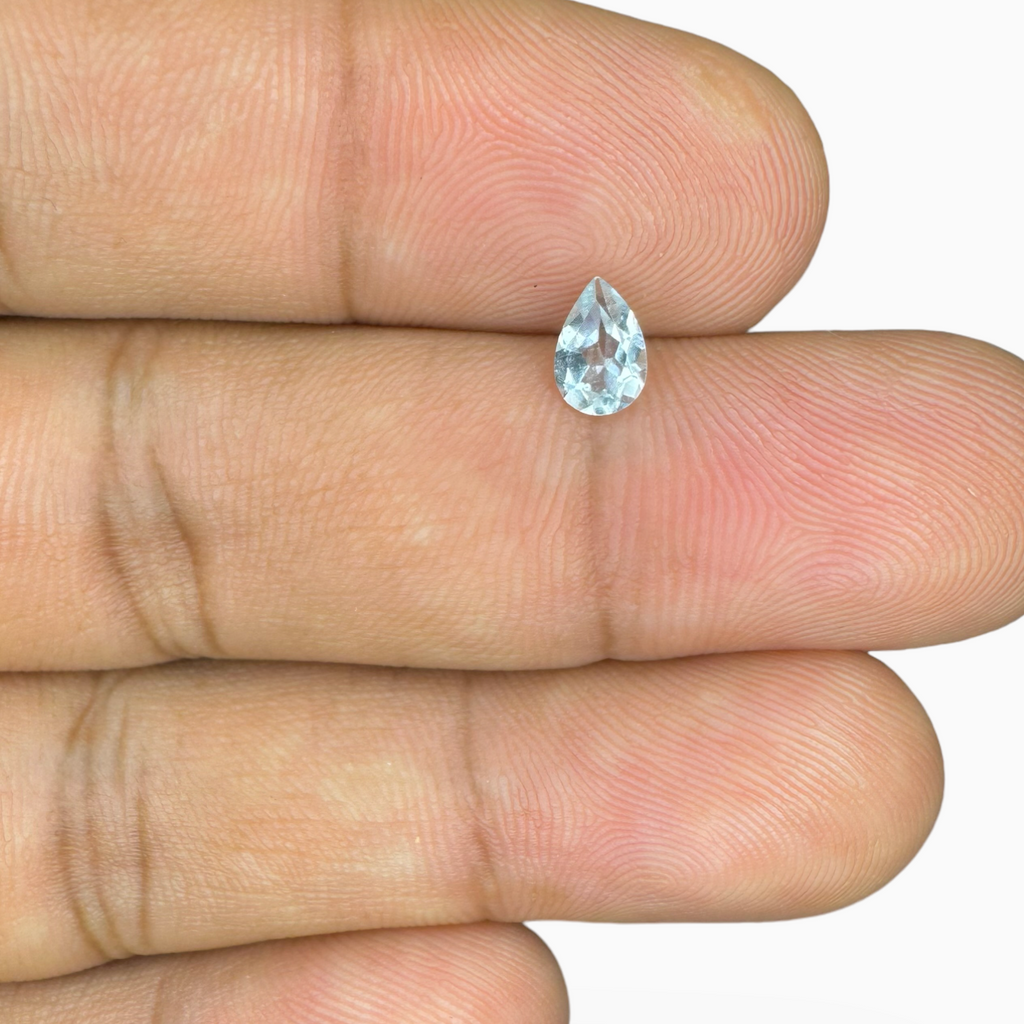 Natural Aquamarine Stone 0.33 Carats SkyBlue Color Pear Shape Size 6X4mm