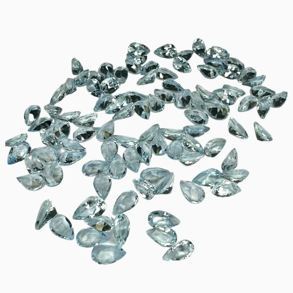 Natural Aquamarine Stone O.16 Carats SkyBlue Color Pear Shape Size 5X3mm