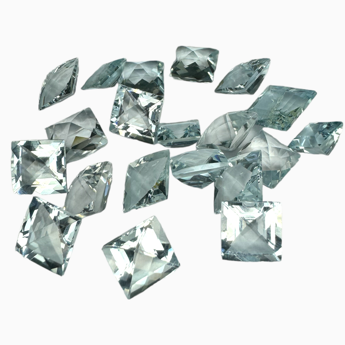 Natural Aquamarine Stone 1.46 Carats SkyBlue Color Princess Cut Shape Size 7mm
