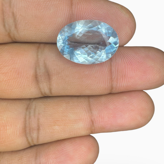 Natural SkyBlue Aquamarine Stone 9.12 Carats Oval Shape Size 18X13mm