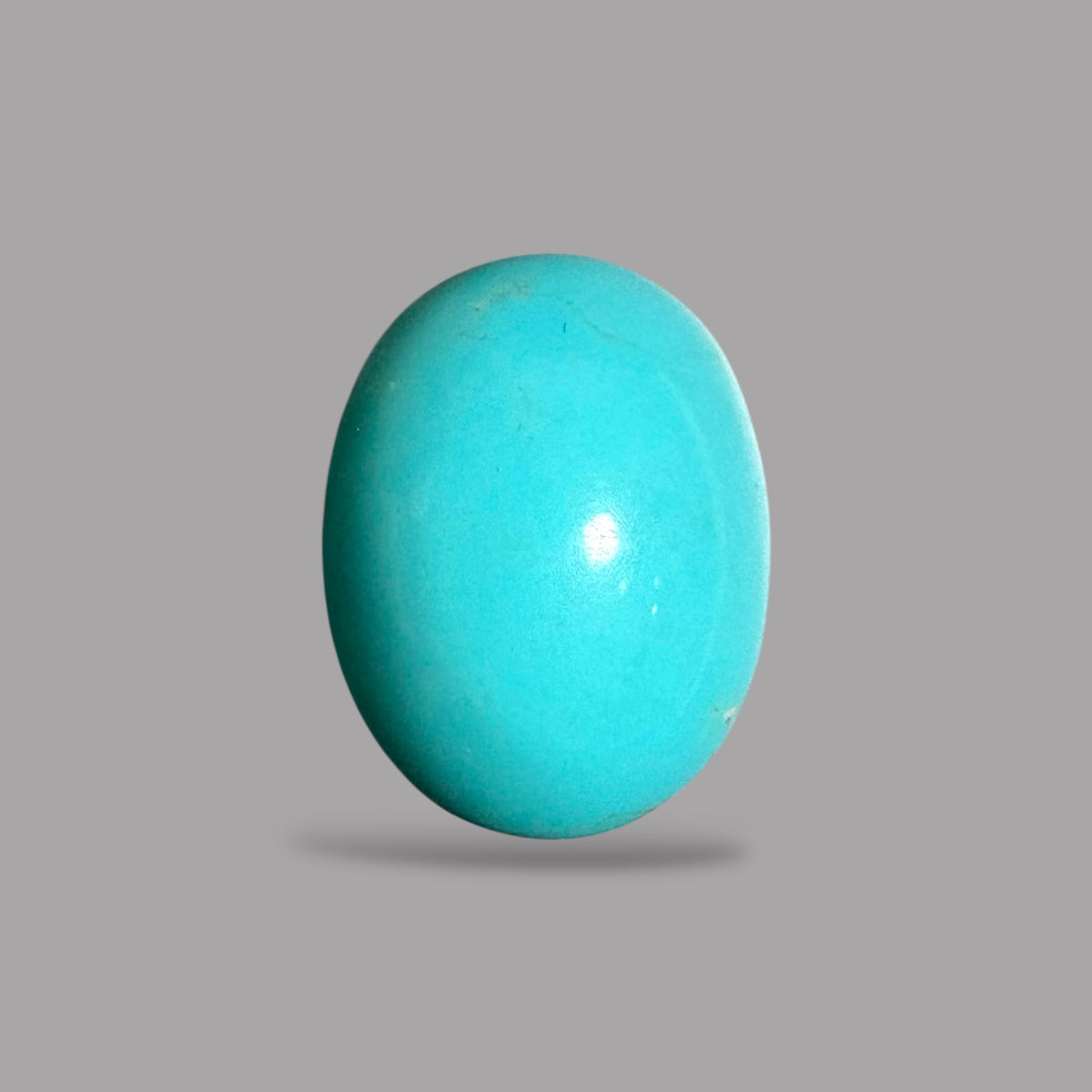 Arizona Turquoise Stone Oval Cabochon 10.75 carats 17.6 x 13.4 x 9.2 mm
