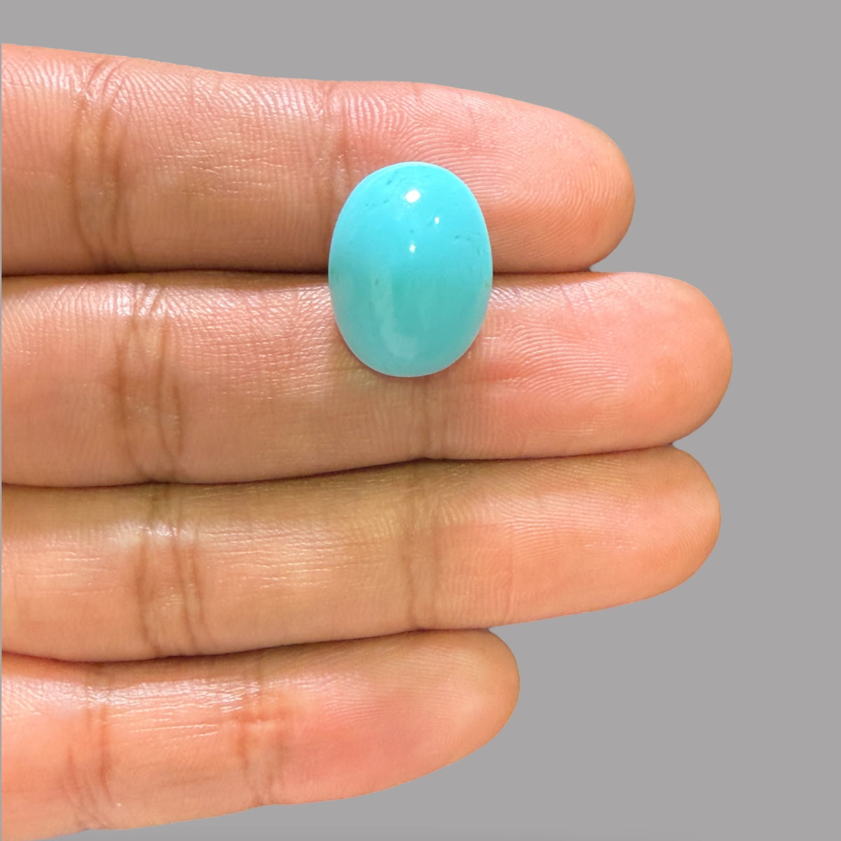 Arizona Turquoise Stone Oval Cabochon 10.75 carats 17.6 x 13.4 x 9.2 mm
