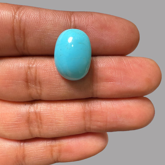 Arizona Turquoise Stone Oval Cabochon 14.02 Carats 18.9 x 13.2 x 9.1 mm
