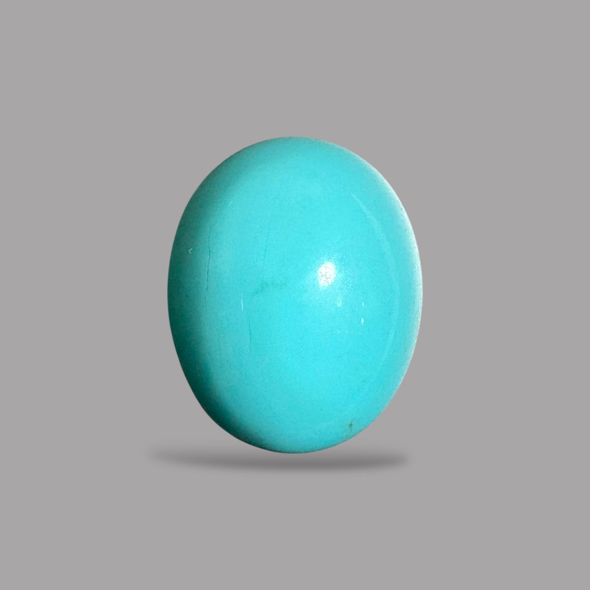 Arizona Turquoise Stone Oval Cabochon 14.13 Carats 17.5 x 13.1 x 10.7 mm