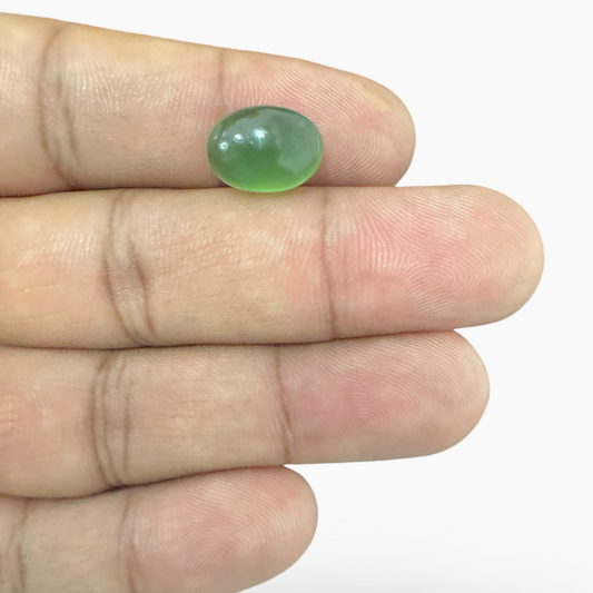 Natural Green Aventurine Stone in Oval Shape 5.46 Carats Size 12.5X9mm Indian Origin