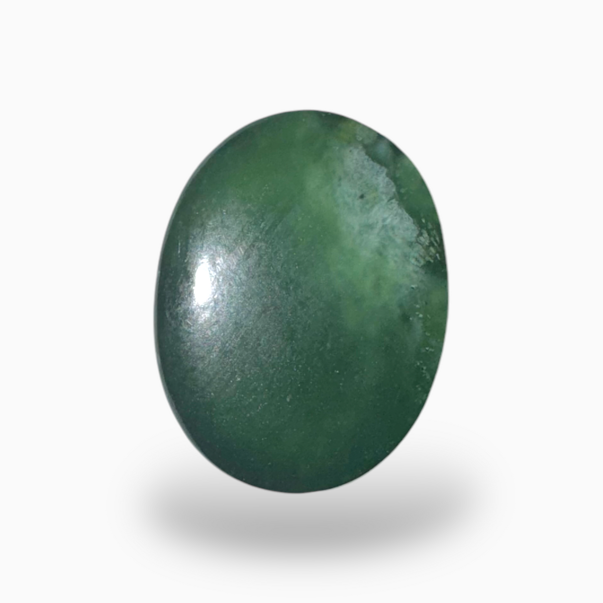 Natural Green Aventurine Stone in Oval Shape 9.56 Carats Size 14.5X11mm Indian Origin