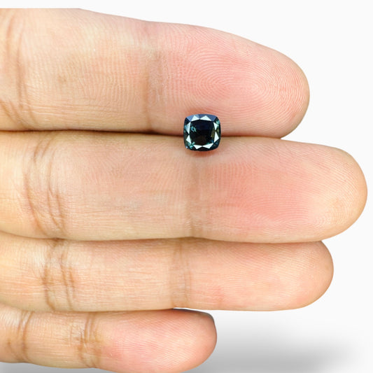 Bi Color Sapphire Stone Square Cushion 1.06 Carats 5.3 mm