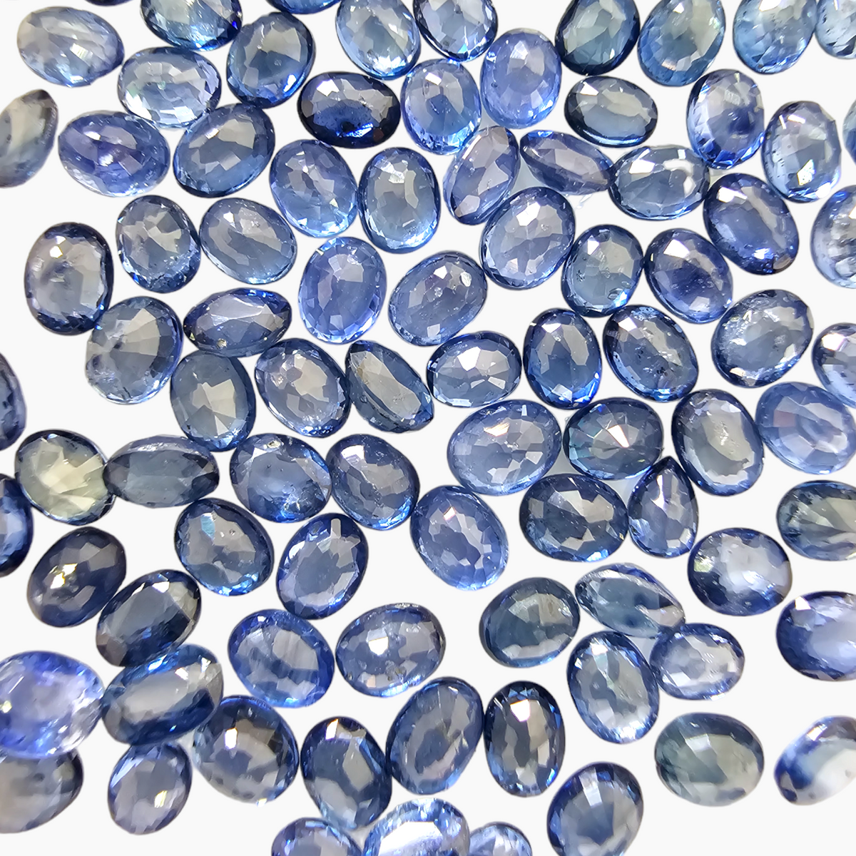 Blue Sapphire Oval Cut Shape 6x4 mm for Sale