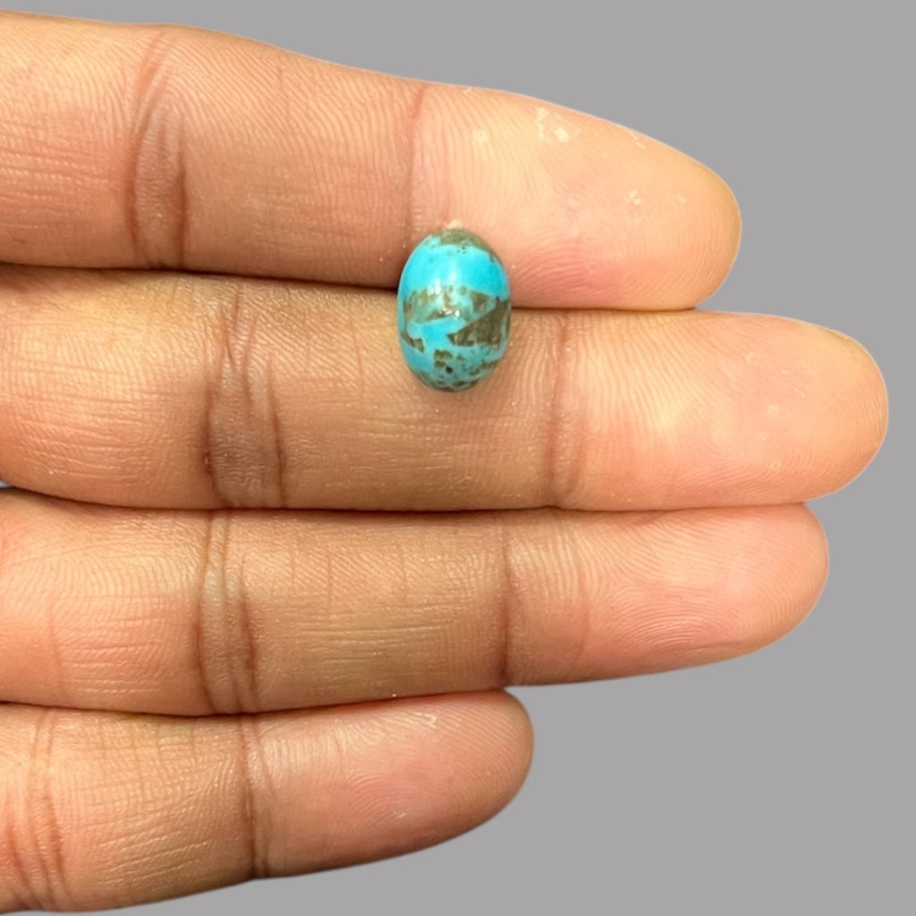 Blue Turquoise Stone 4.67 Carats 13 x 9 x 6.5 mm in Oval