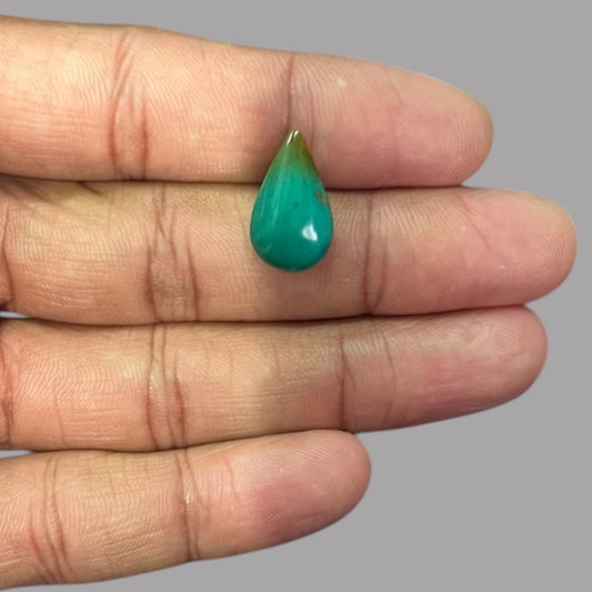 Blue Turquoise Stone 4.87 Carats 17.9 x 10.5 x 4.5 mm in Pear