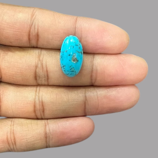 Blue Turquoise Stone 9.44 Carats 20.4 x 11.1 x 5.8 mm in oval