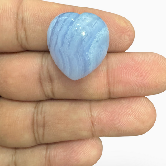 Blue lace Agate (Aqeeq) SkyBlue Color Heart Caochon Shape 38.26 Carats Size 22X20.5mm