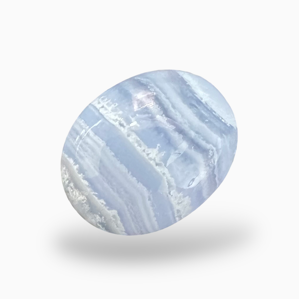 Blue lace Agate (Aqeeq) SkyBlue Color Oval Caochon Shape 25.7 Carats Size 21X16.5mm