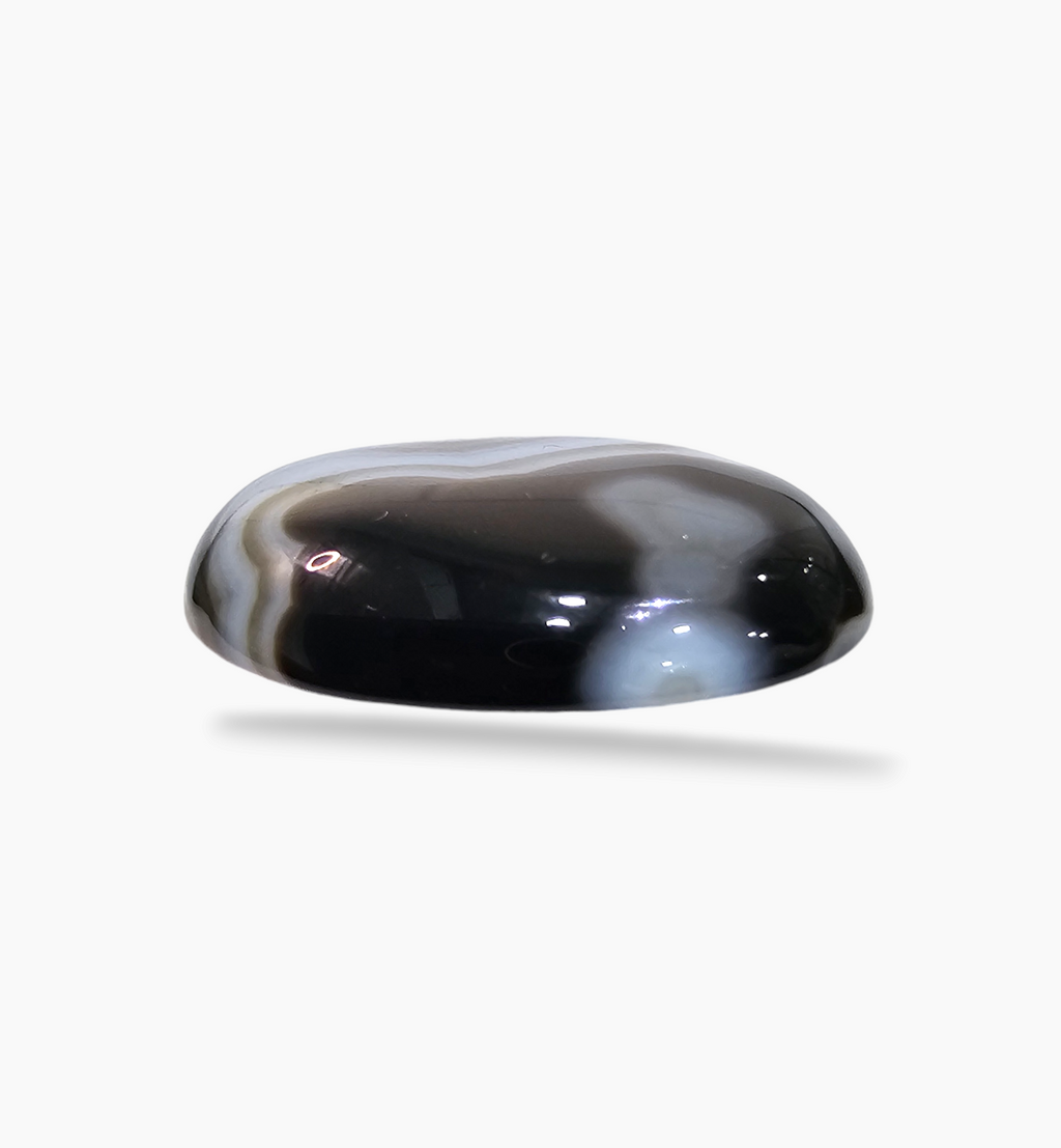 Botswana Agate Stone (Aqeeq) 21.48 Carats 26.5x18.5mm