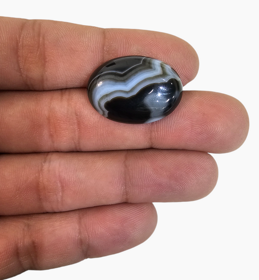 Botswana Agate Stone (Aqeeq) 21.48 Carats 26.5x18.5mm