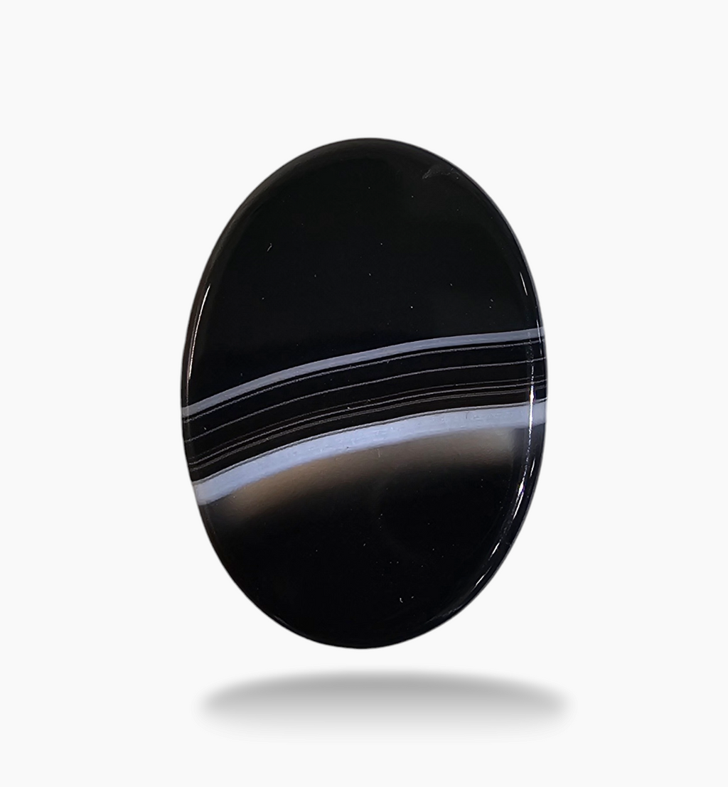 Botswana Agate Stone (Aqeeq) 26.01 Carats 25.6x18.5mm