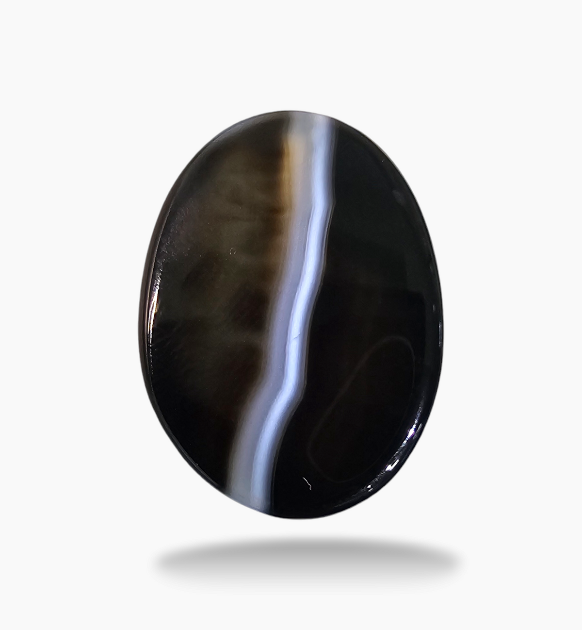 Botswana Agate Stone (Aqeeq) 28.65 Carats 25.5x19mm