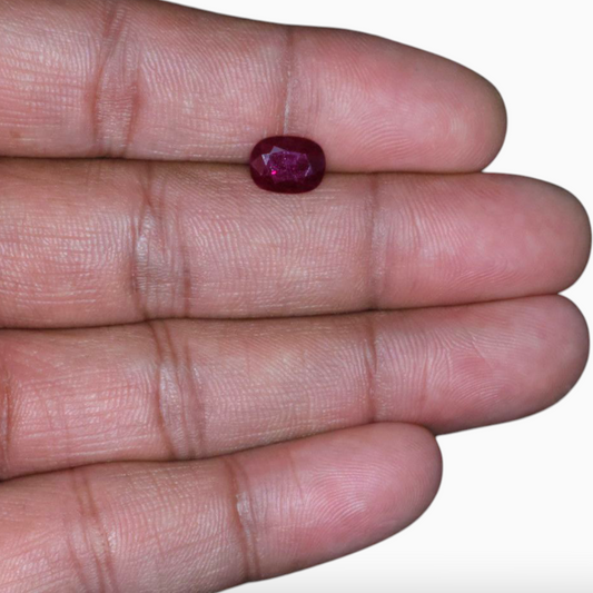 Buy Rubies For Sale In Oval Shape 1.73 Carats 8.8x6.7mm Size