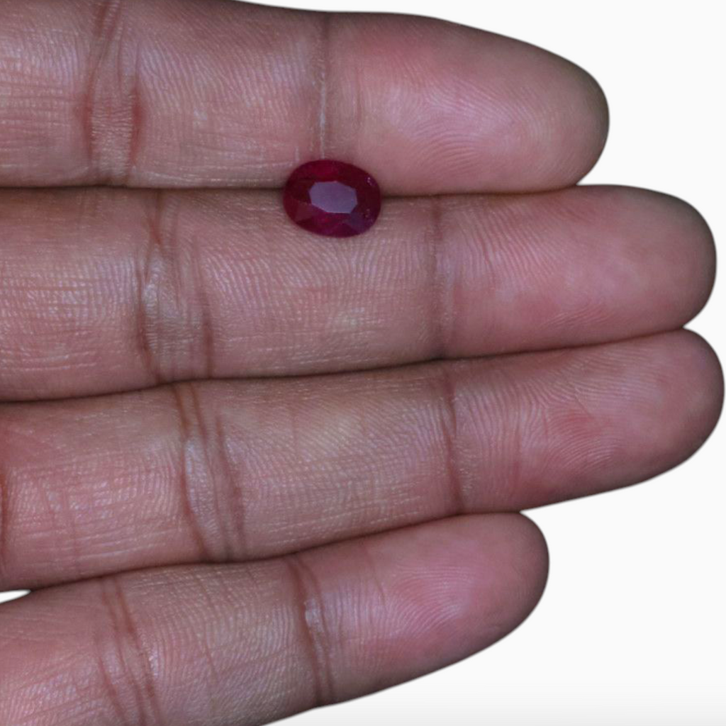 Natural Rubies Pink In Oval Shape 2.85 Carats 9.1x7.1mm Size