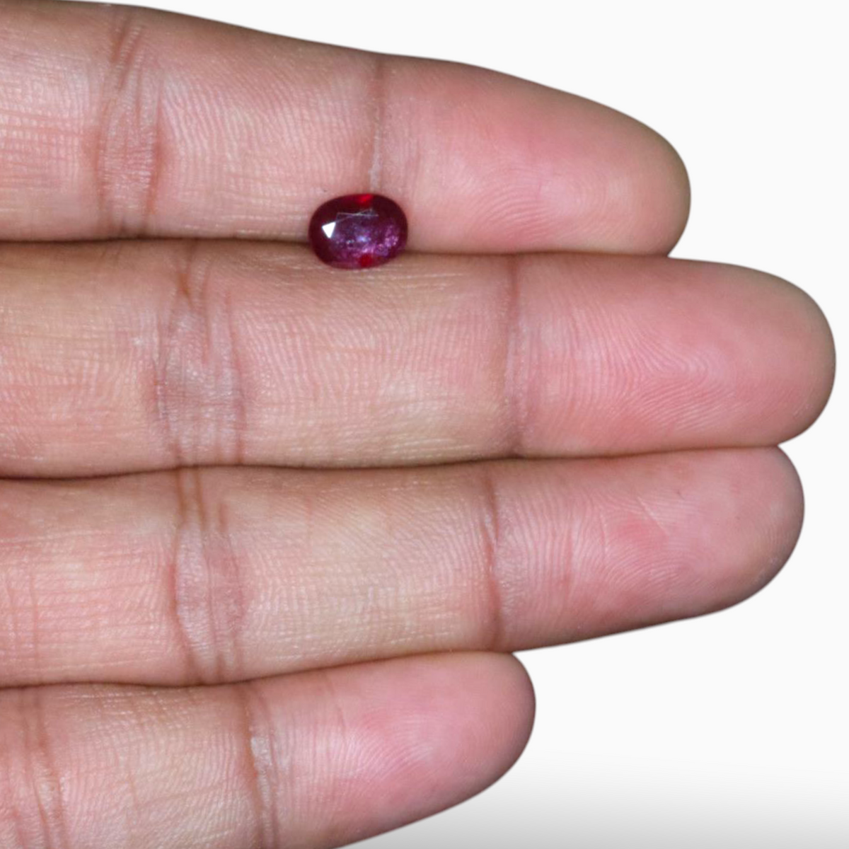 Buy Ruby Gemstone In Oval Shape 1.42 Carats 8.1x6.1mm Size