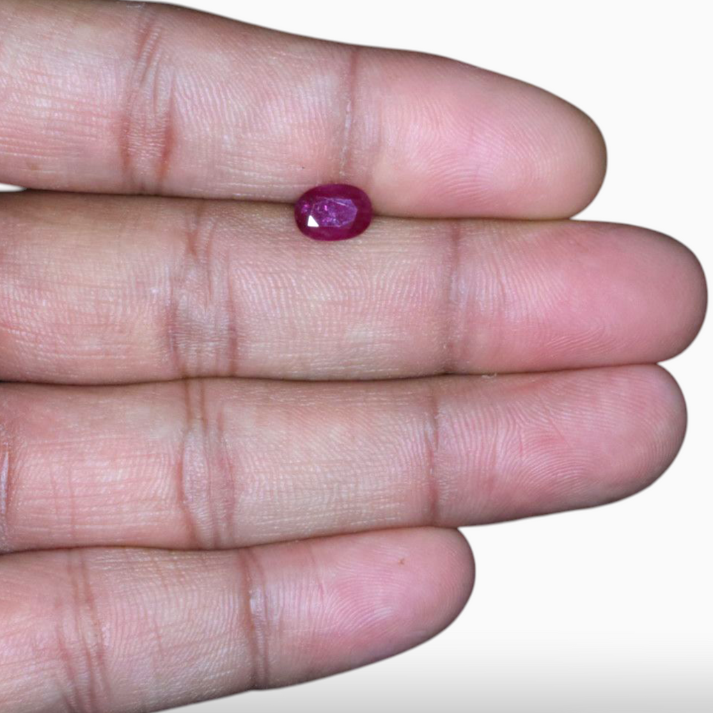 Buy Ruby Stone In Oval Shape 1.11 Carats 8x5.7mm Size