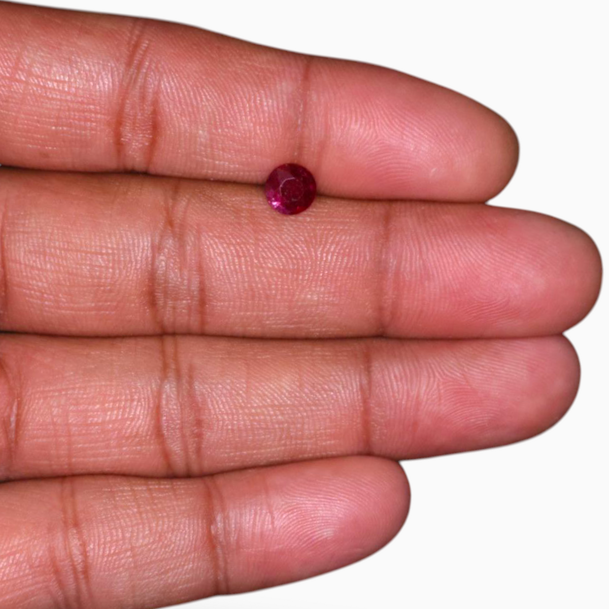 Buy Ruby Stone In Round Shape 0.99 Carats 6.4mm Size
