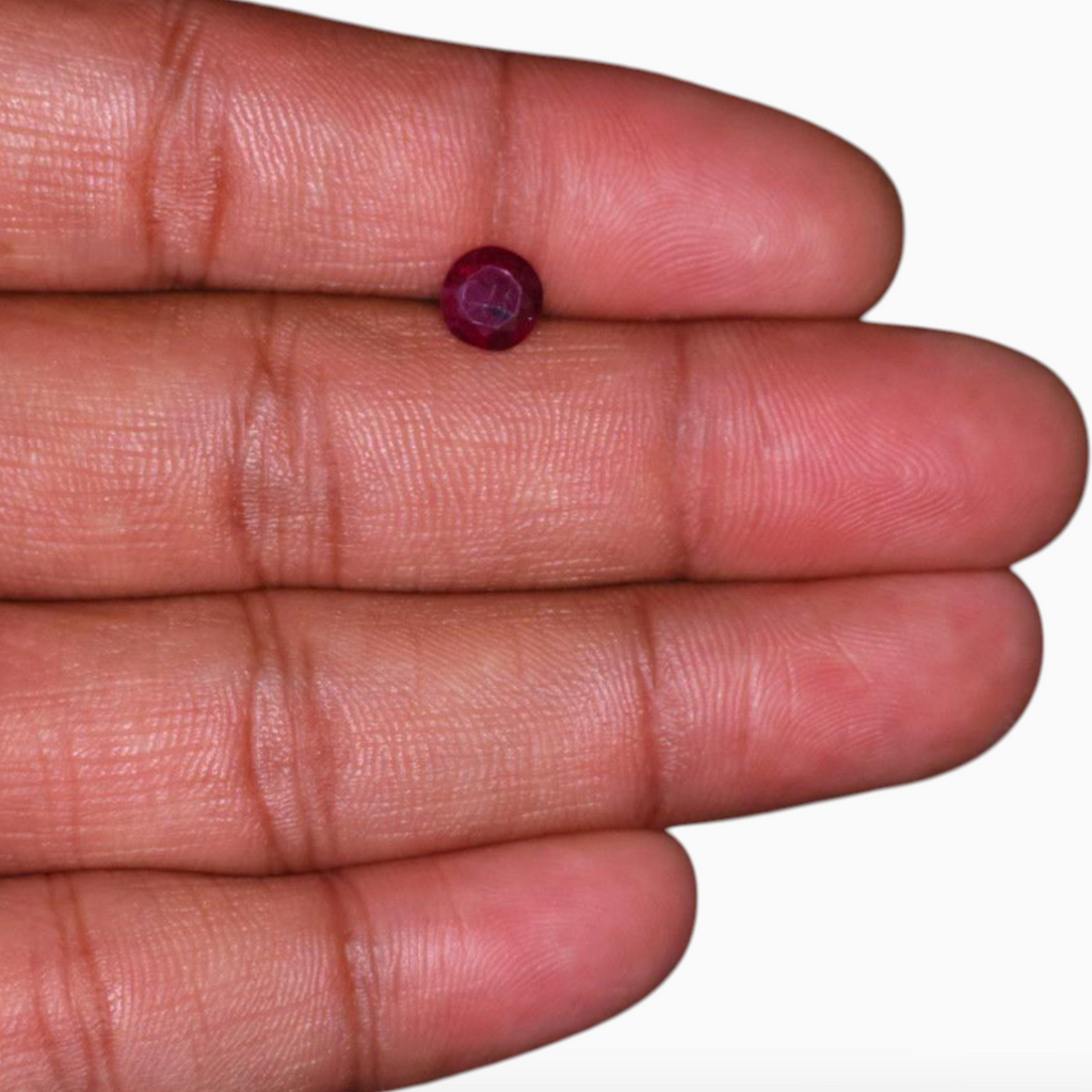 Buy Ruby Stone In Round Shape 1.57 Carats 6.5mm Size