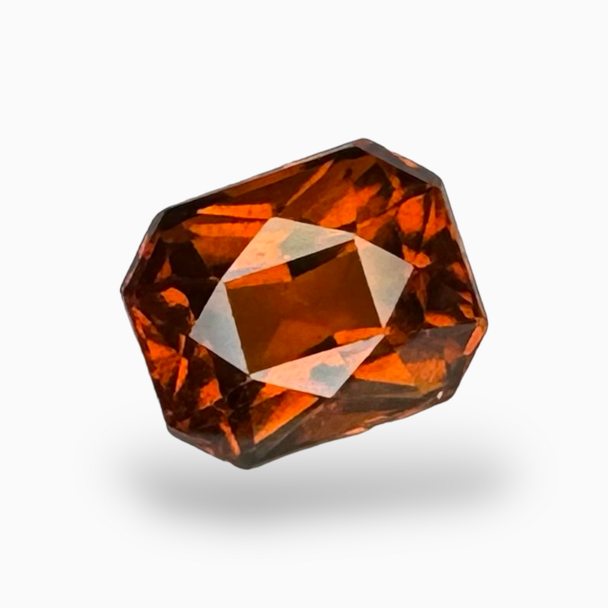 Buy Srilankan Natural Hessonite (Gomed) Garnet Stone 2.96 Carats 9x7 mm