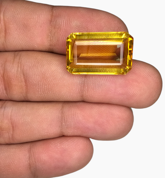 Natural Citrine Crystal 16.58 Carats Emerald Cut Shape Size 21x13.2mm