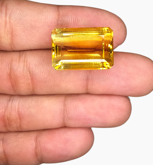 Natural Citrine Stone 29.52 Carats Emerald Cut Shape Size 20.5x14.2mm