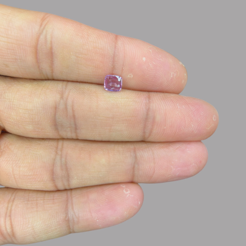 Cushion Cut Shape in Purple Sapphire Gemstone 0.62 Carats & 5.5 x 4.8 mm Size