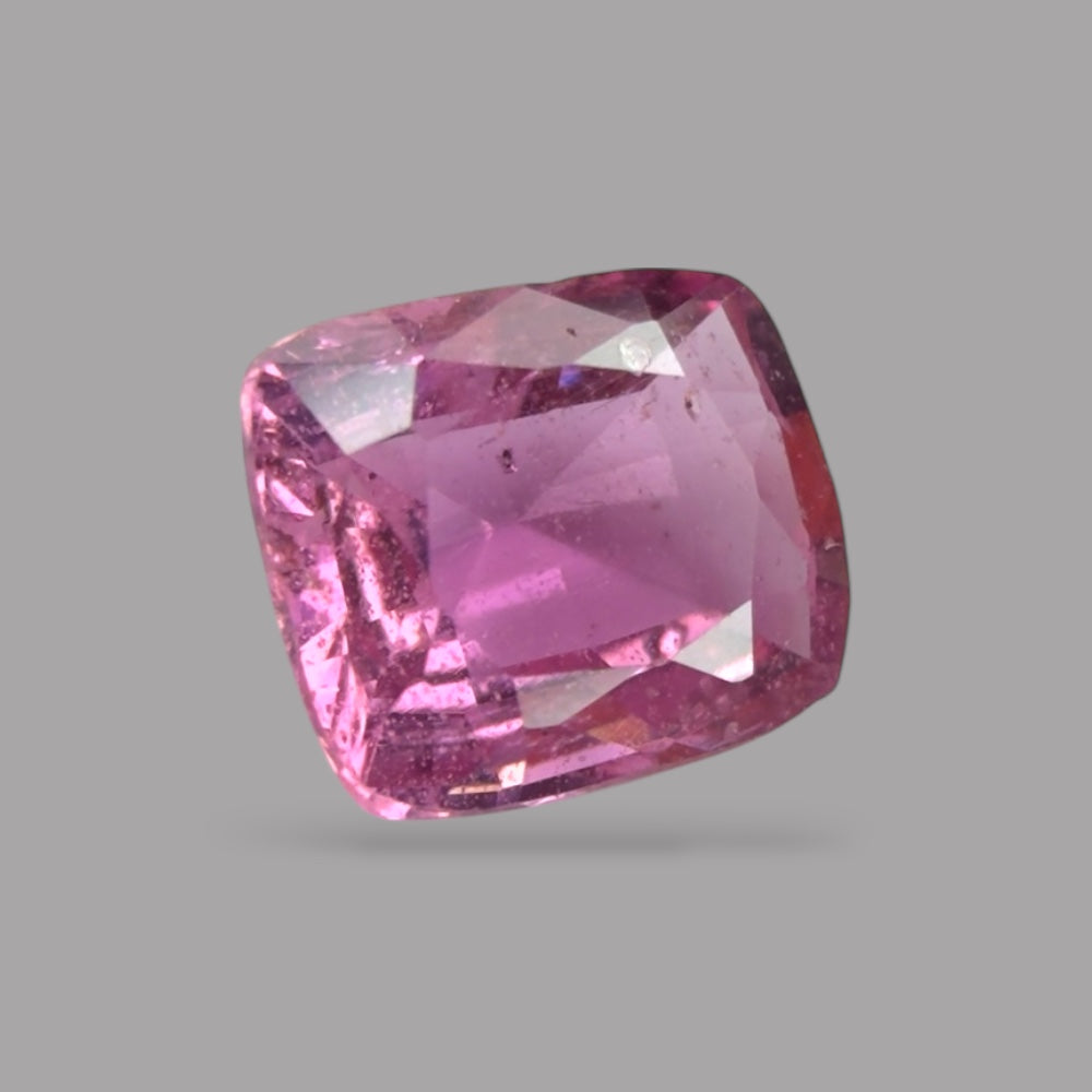 Cushion Cut Shape in Pink Sapphire Gemstone 0.86 Carats & 5.9 x 5.1 mm Size