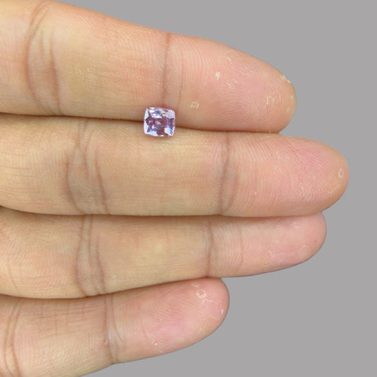 Cushion Cut Shape in Pink Sapphire Gemstone 0.91 Carats & 5.5 x 5.1 mm Size