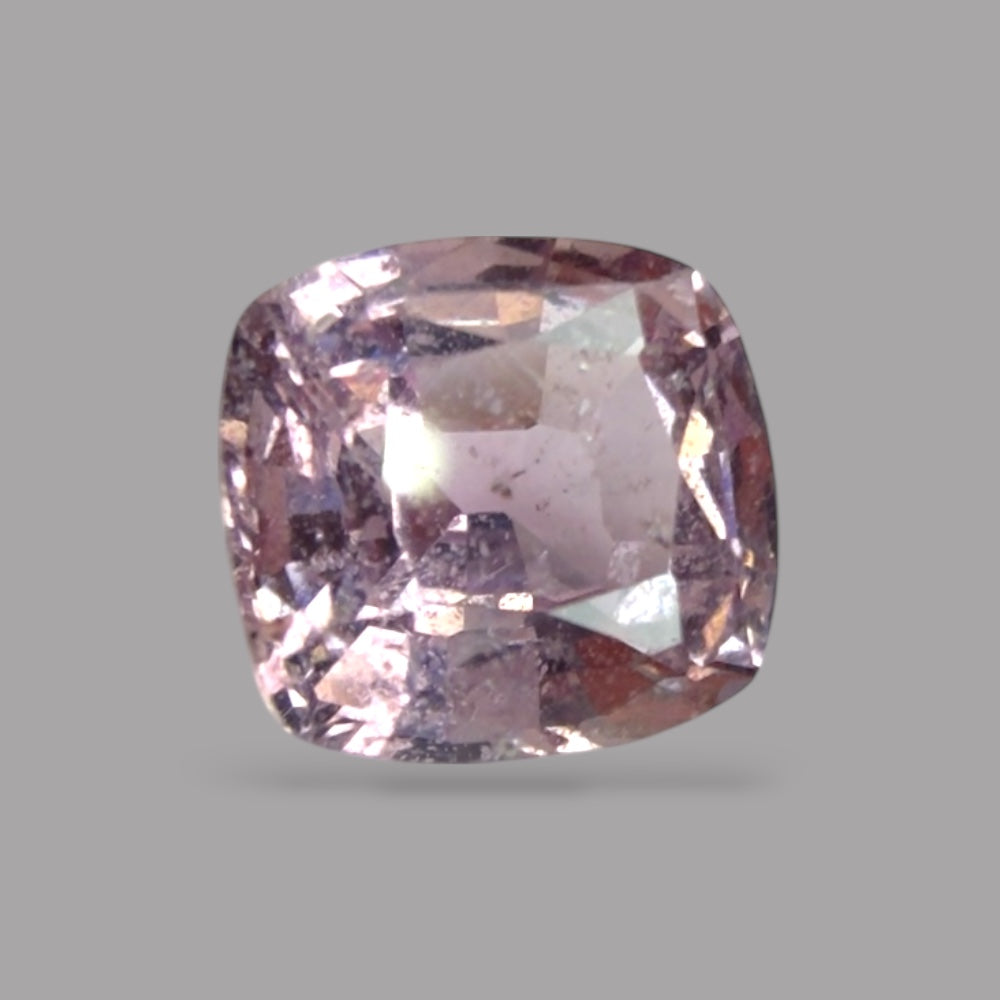 Cushion Cut Shape in Pink Sapphire Gemstone 0.92 Carats & 5.6 x 5.3 mm Size