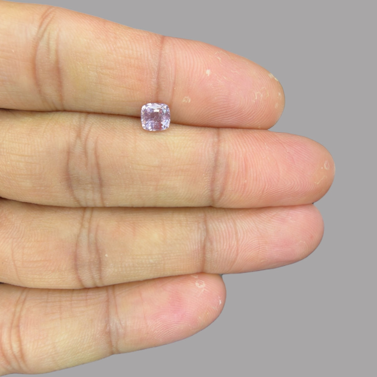 Cushion Cut Shape in Pink Sapphire Gemstone 0.92 Carats & 5.6 x 5.3 mm Size