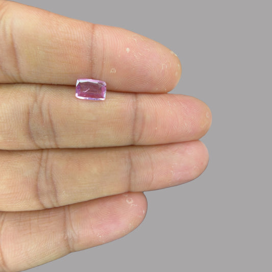 Cushion Cut Shape in Pink Sapphire Gemstone 0.99 Carats & 8 x 5.3 mm Size