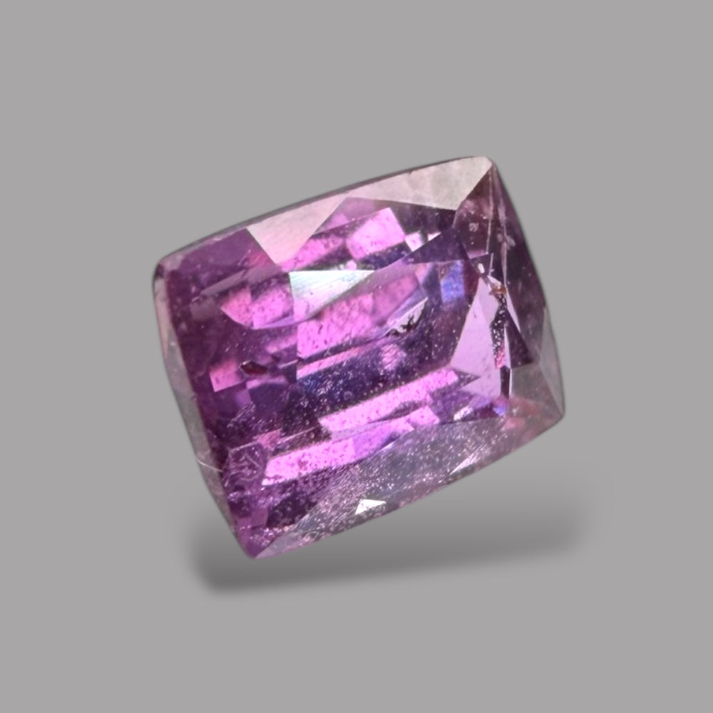 Cushion Cut Shape in Pink Sapphire Gemstone 1.02Carats & 6.3 x 4.7 mm Size