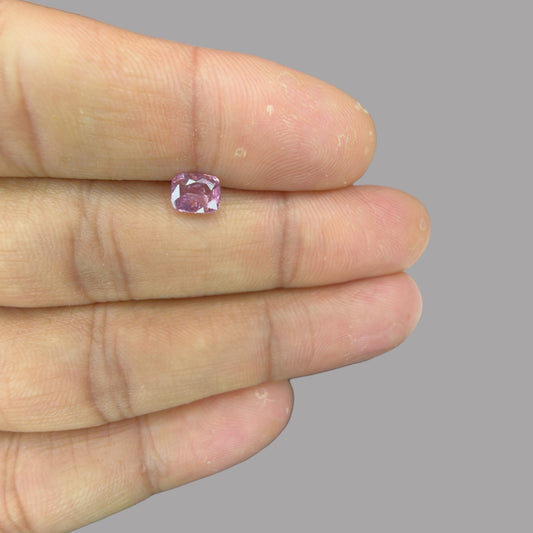 Cushion Cut Shape in Pink Sapphire Gemstone 1.13 Carats & 6.5 x 5.2 mm Size