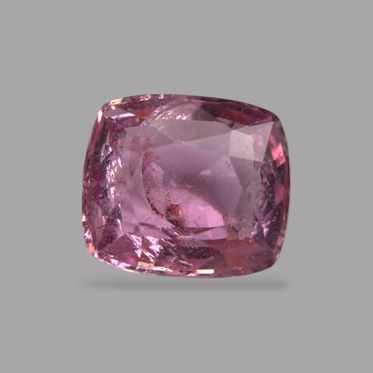 Cushion Cut Shape in Pink Sapphire Gemstone 1.02 Carats & 6 x 5.3 mm Size